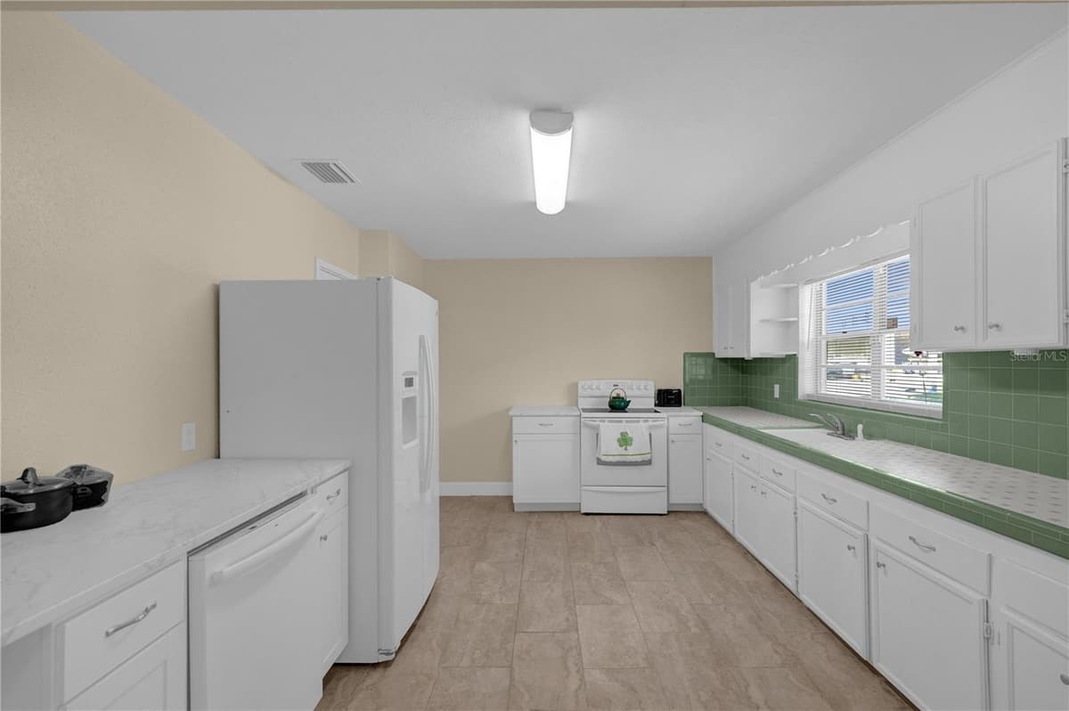 309 22ND STREET — photo 5 of 20