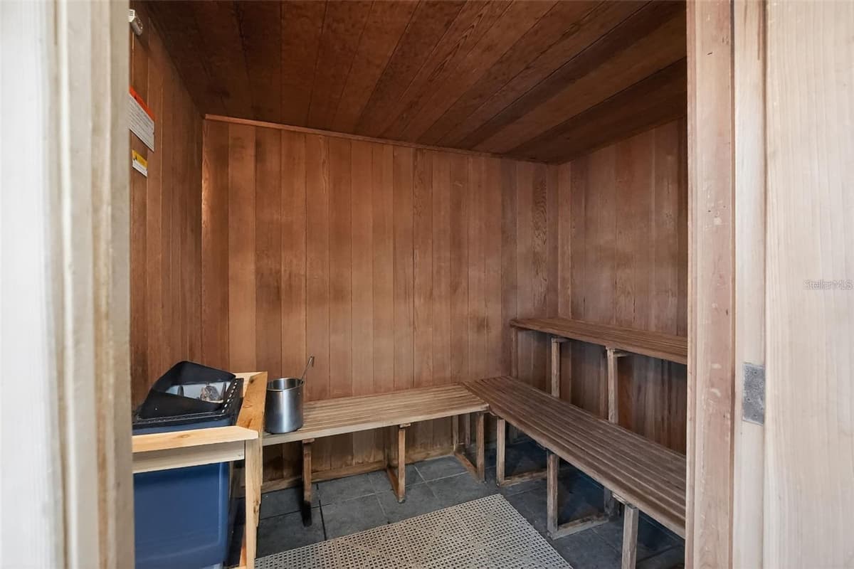 2700 ATLANTIC AVENUE — photo 19 of 30