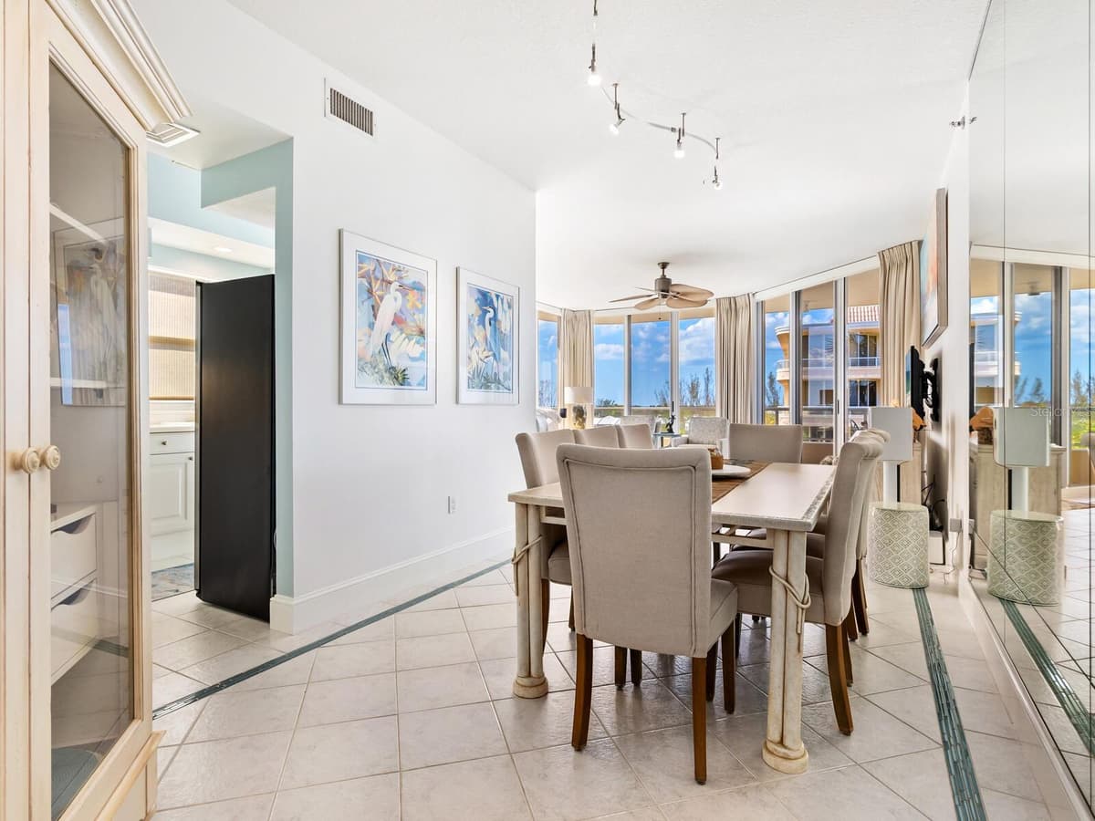 3070 GRAND BAY BOULEVARD — photo 6 of 43