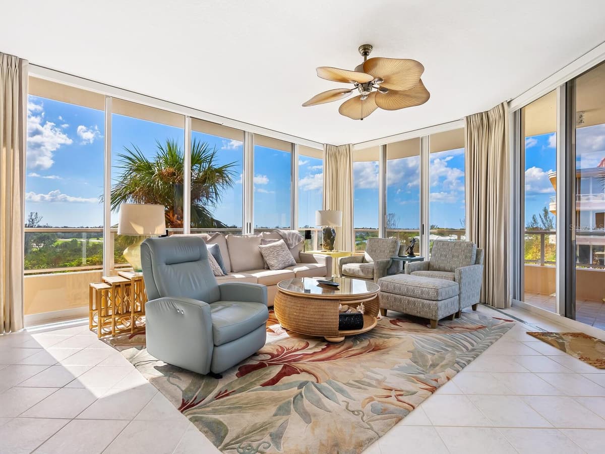 3070 GRAND BAY BOULEVARD — photo 7 of 43