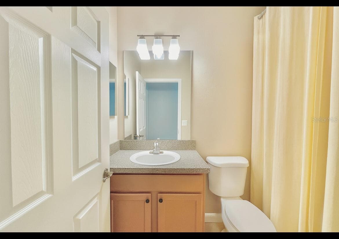 119 CRESCENT MOON DRIVE — photo 17 of 41