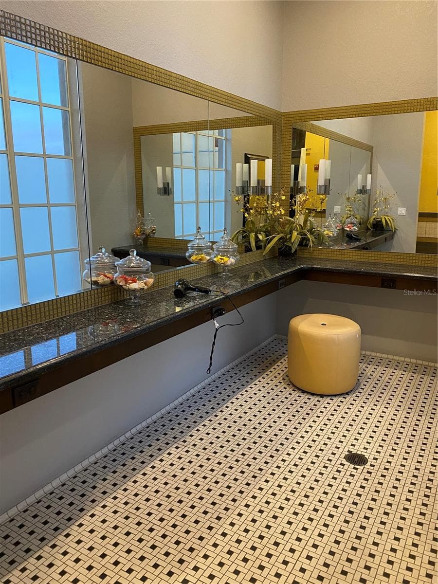 119 CRESCENT MOON DRIVE — photo 34 of 41