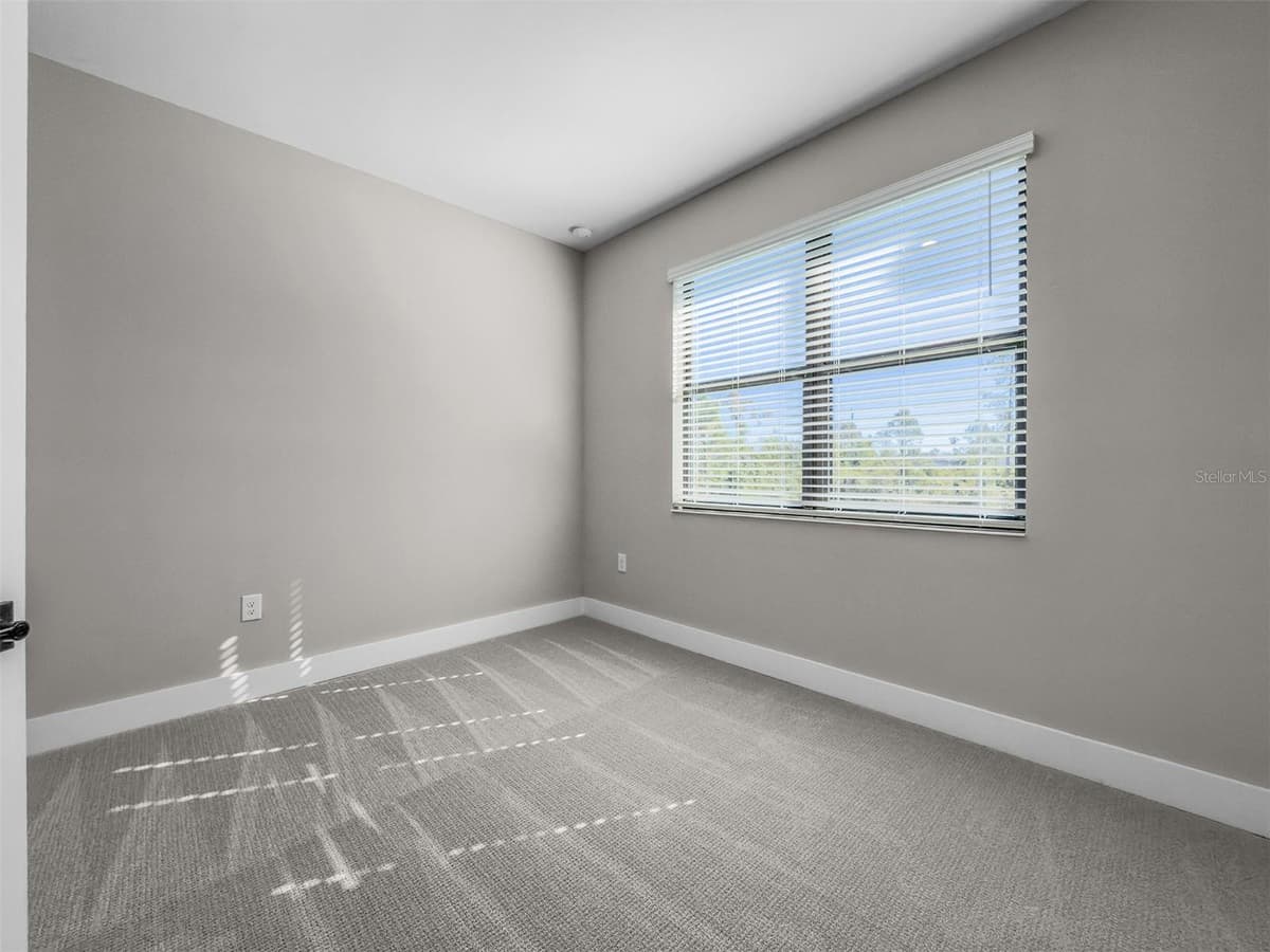 5227 DAYTON LANE — photo 16 of 22