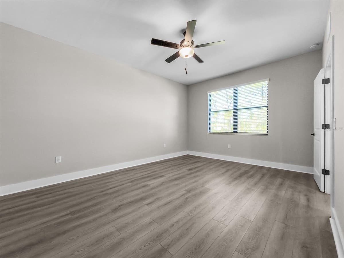 5227 DAYTON LANE — photo 15 of 22