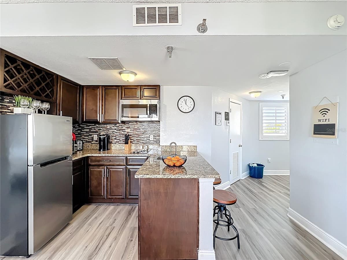 6165 CARRIER DRIVE — photo 13 of 63