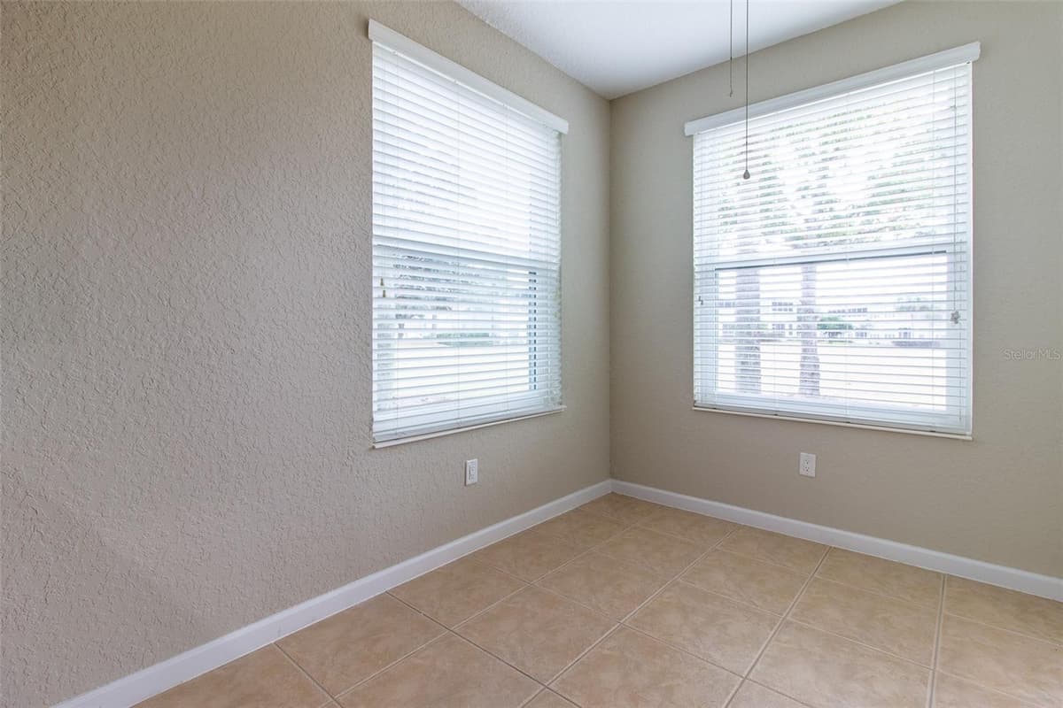 4555 52ND CIRCLE — photo 14 of 43