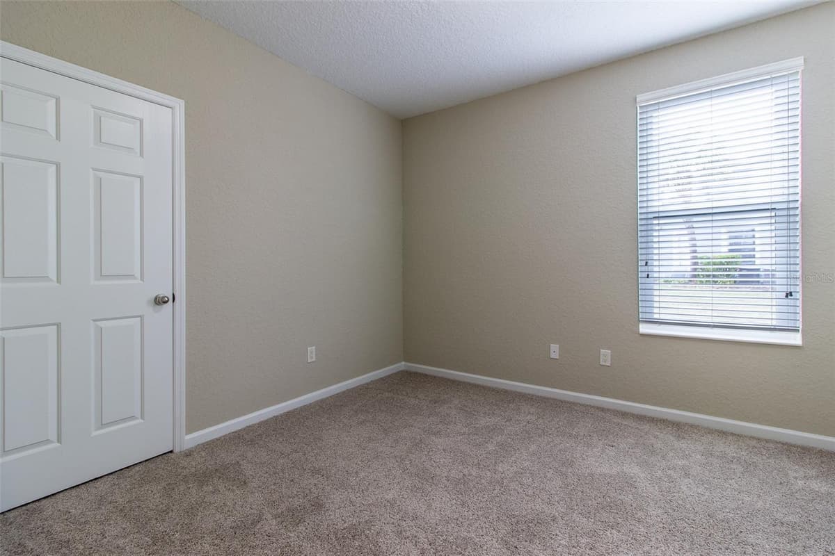 4555 52ND CIRCLE — photo 33 of 43