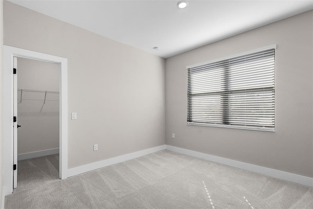 4570 GILLOT BOULEVARD — photo 15 of 17