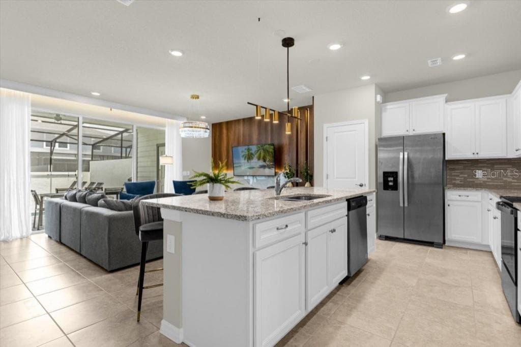 4306 LANA AVENUE — photo 3 of 98