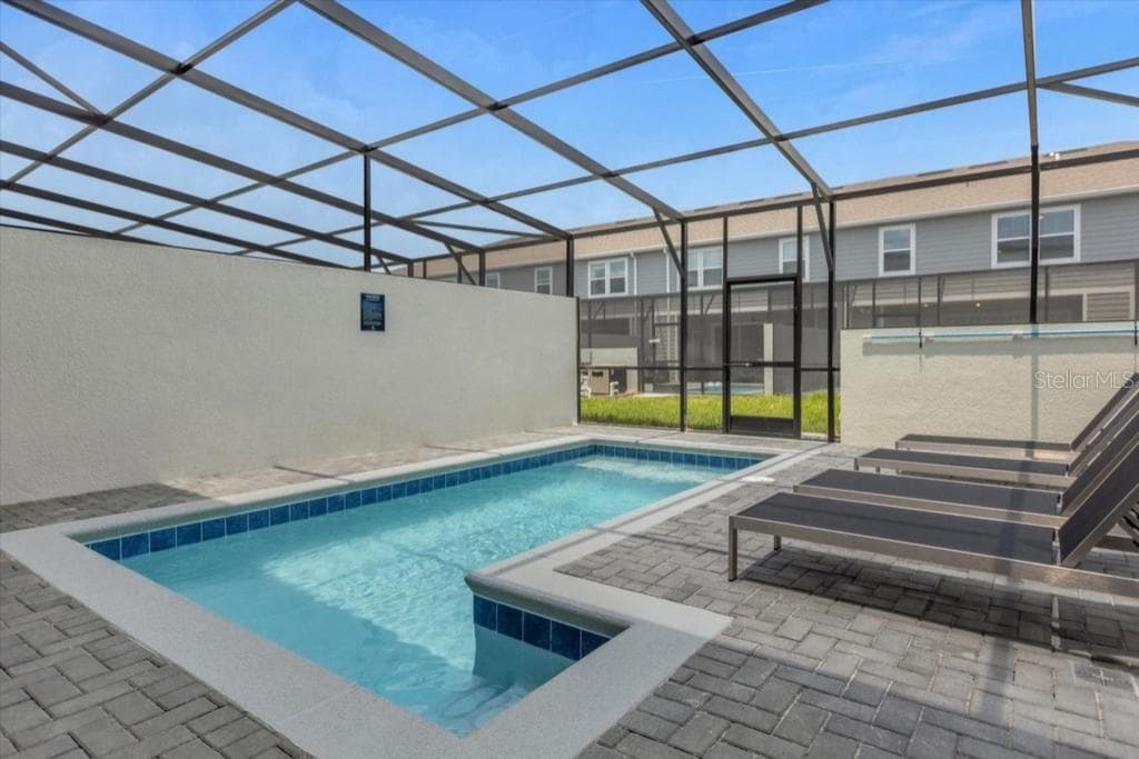 4306 LANA AVENUE — photo 16 of 98