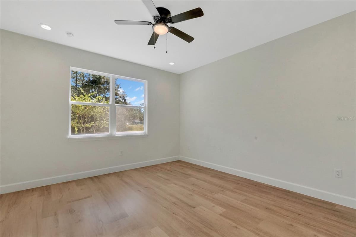 8090 SANTOS DRIVE — photo 19 of 65