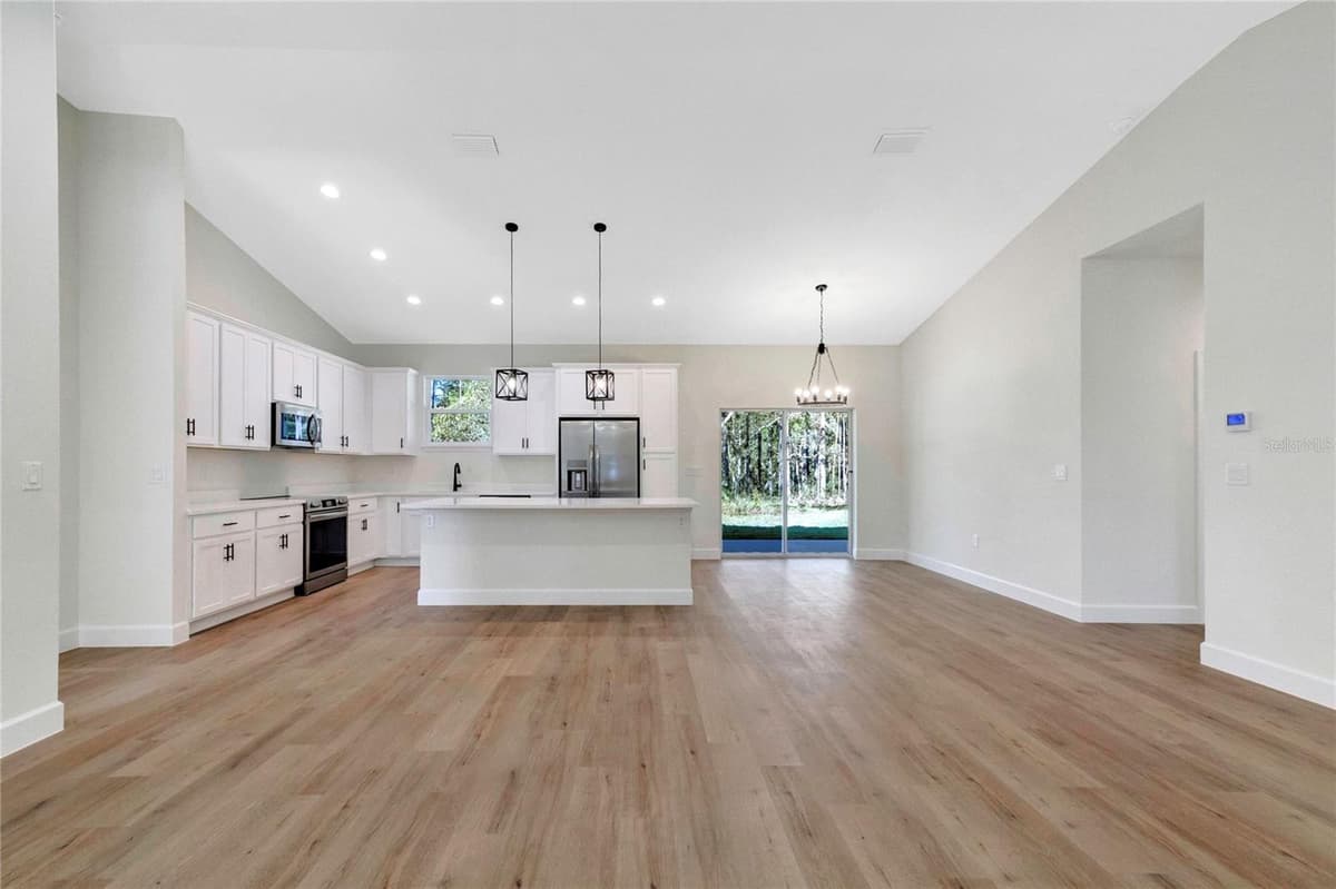 8090 SANTOS DRIVE — photo 9 of 65