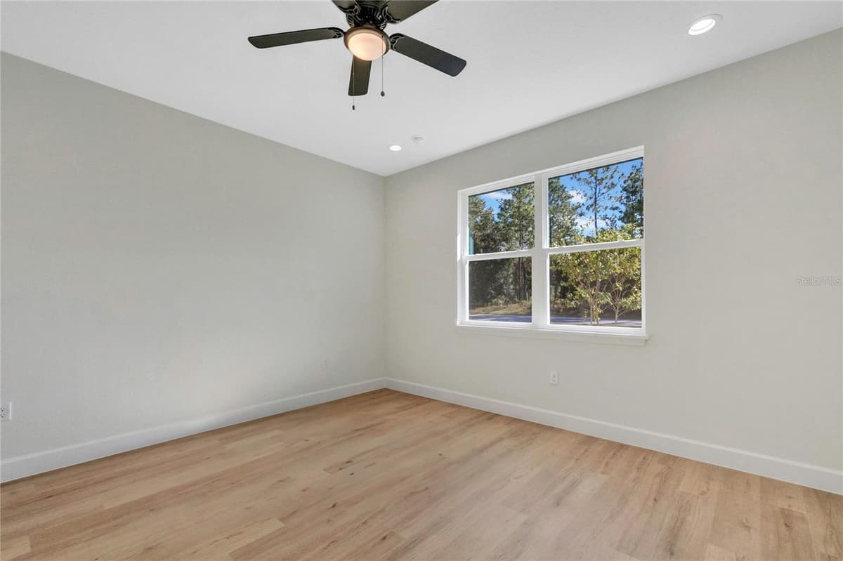 8090 SANTOS DRIVE — photo 21 of 65