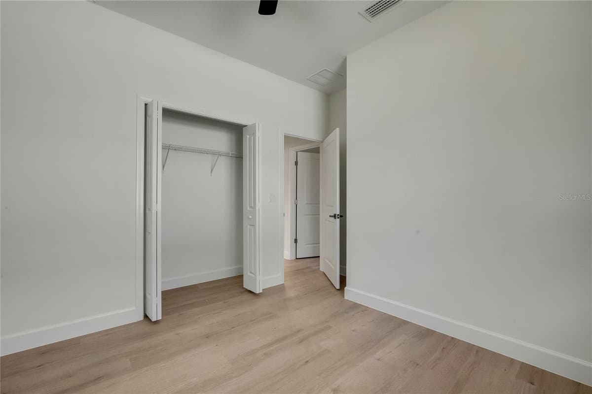 8104 SANTOS DRIVE — photo 31 of 61