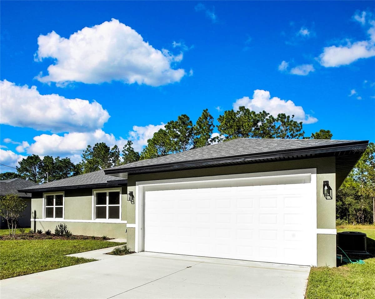 8104 SANTOS DRIVE — photo 42 of 61