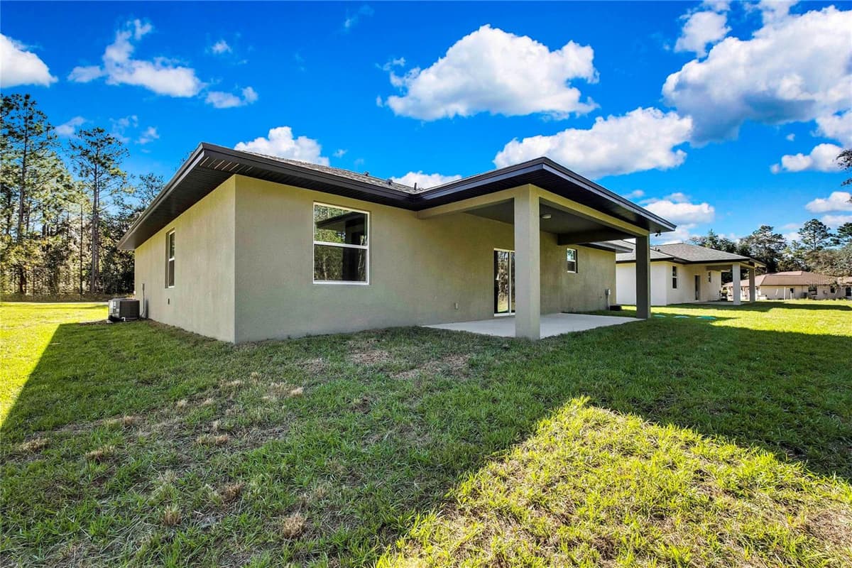 8104 SANTOS DRIVE — photo 44 of 61