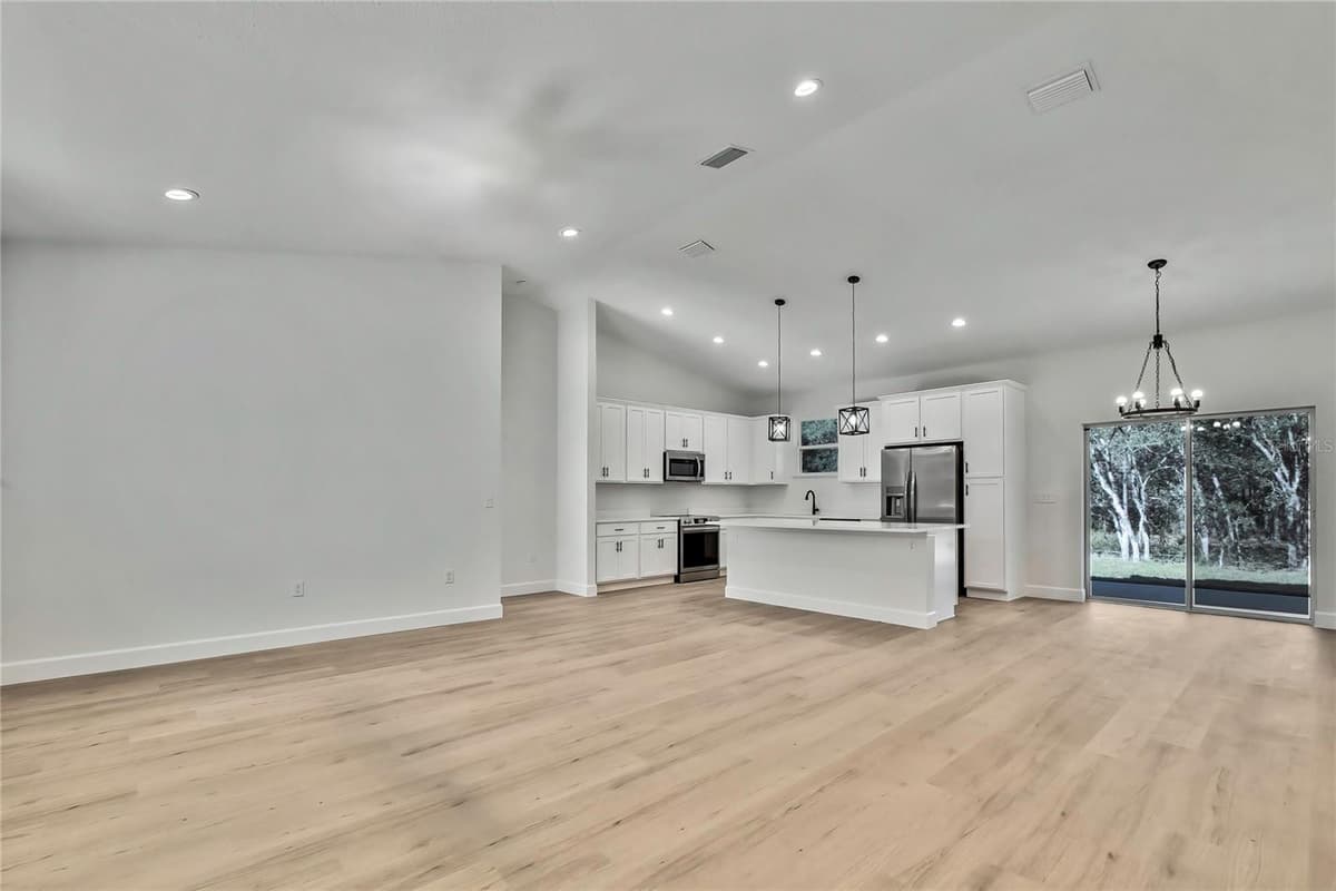8118 SANTOS DRIVE — photo 3 of 61