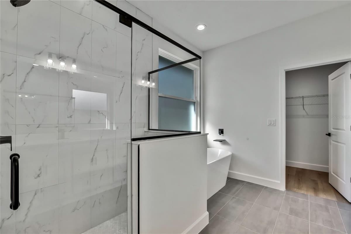 8118 SANTOS DRIVE — photo 26 of 61