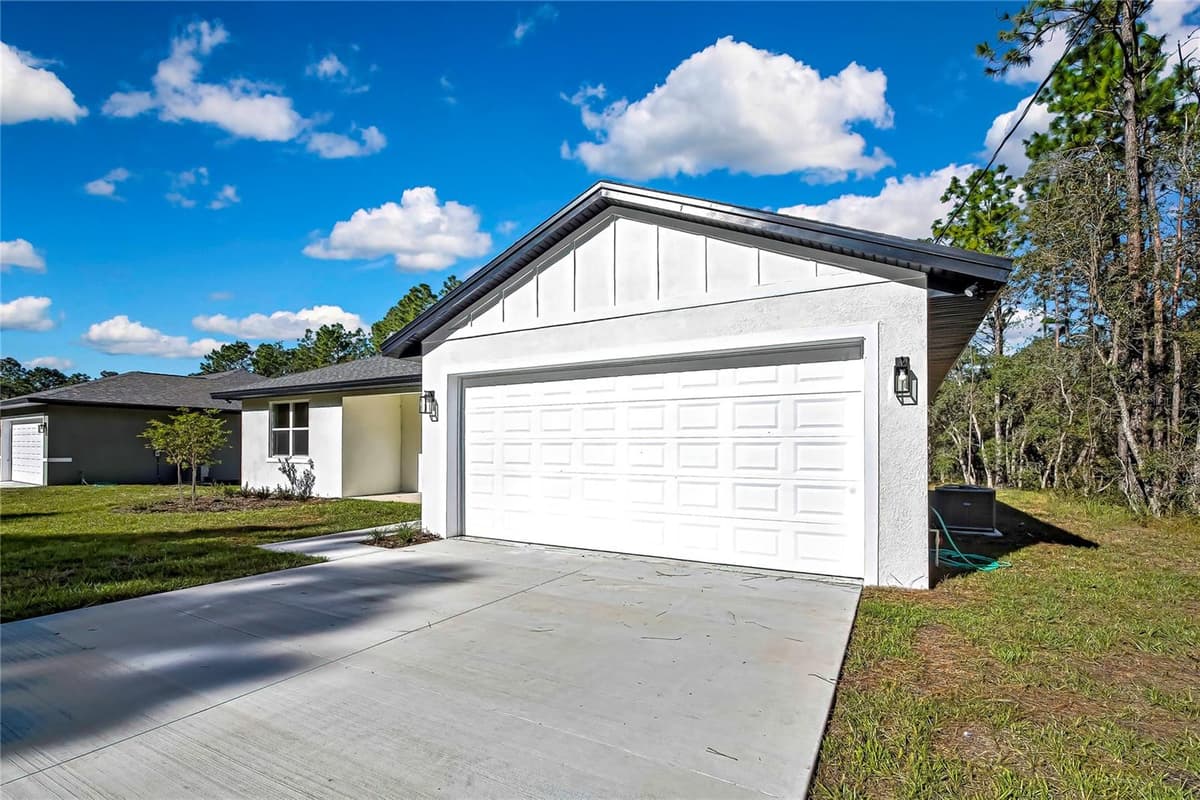 8118 SANTOS DRIVE — photo 42 of 61