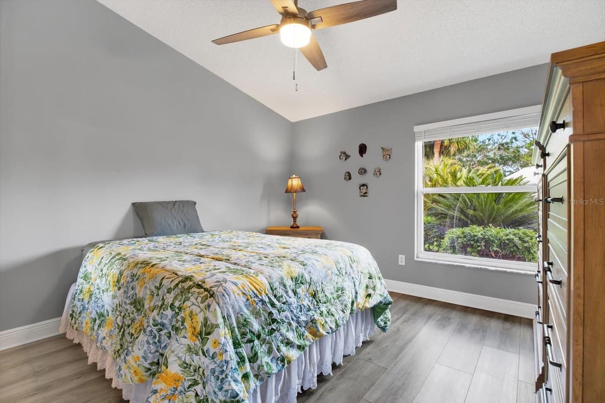 2403 NANTUCKET GREEN COURT — photo 10 of 29