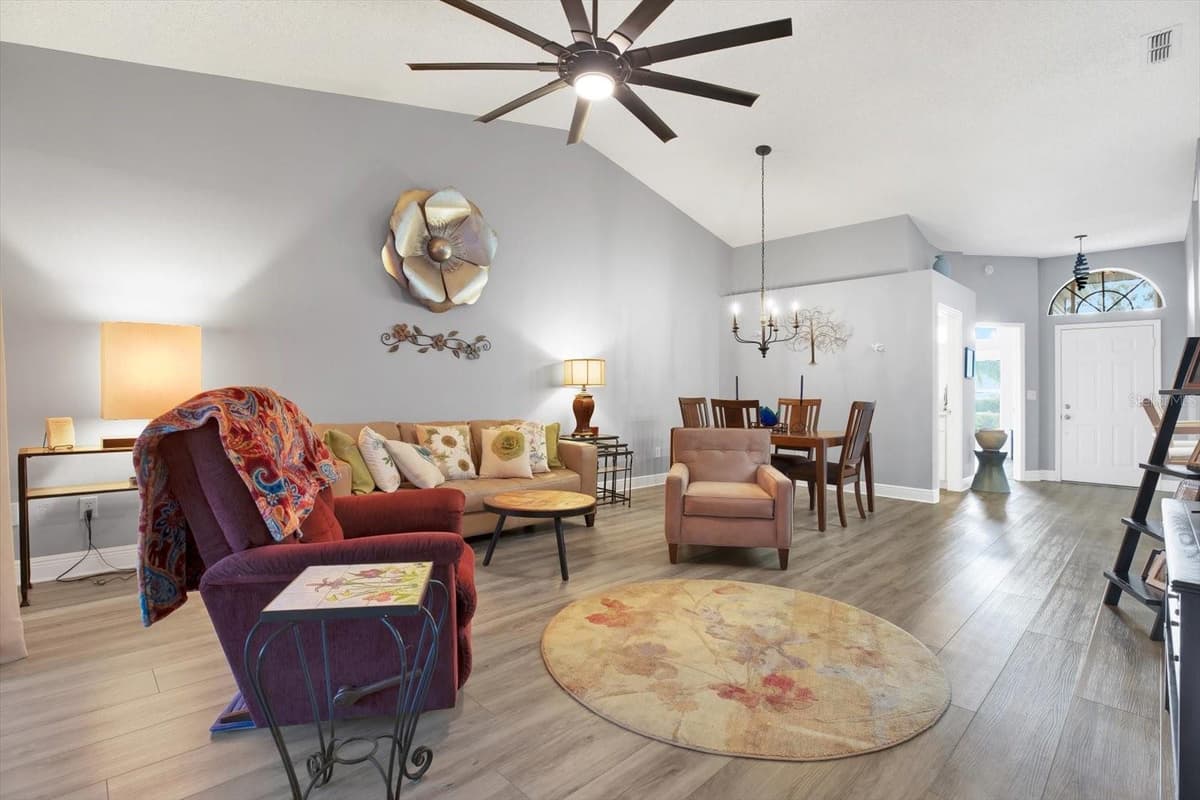 2403 NANTUCKET GREEN COURT — photo 3 of 29