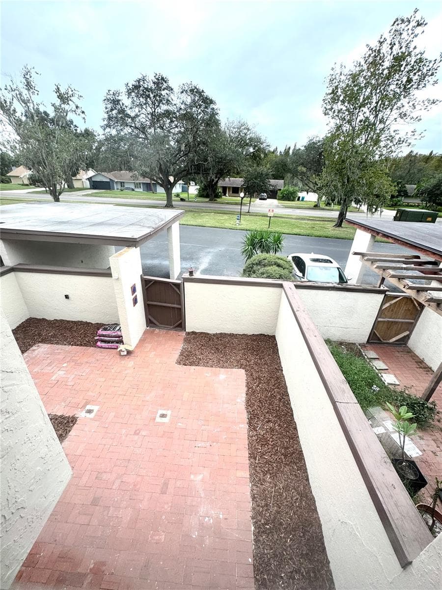 4229 LAKE ORLANDO PARKWAY — photo 6 of 39