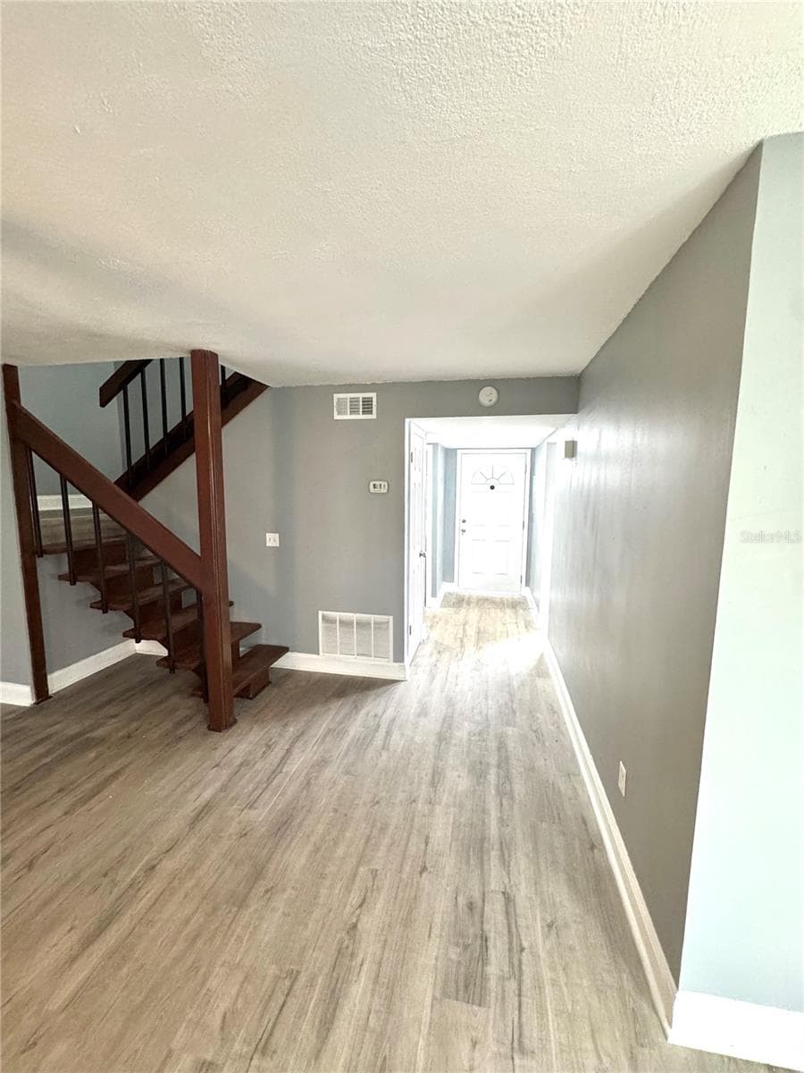 4229 LAKE ORLANDO PARKWAY — photo 21 of 39