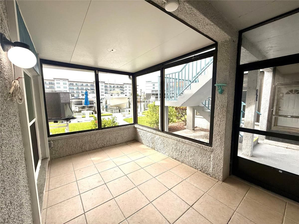 179 MEDALLION BLVD — photo 13 of 48