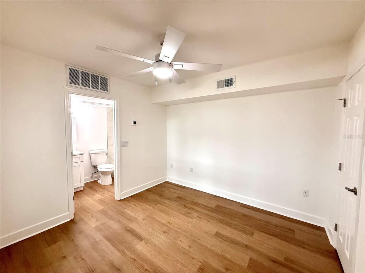 179 MEDALLION BLVD — photo 25 of 48