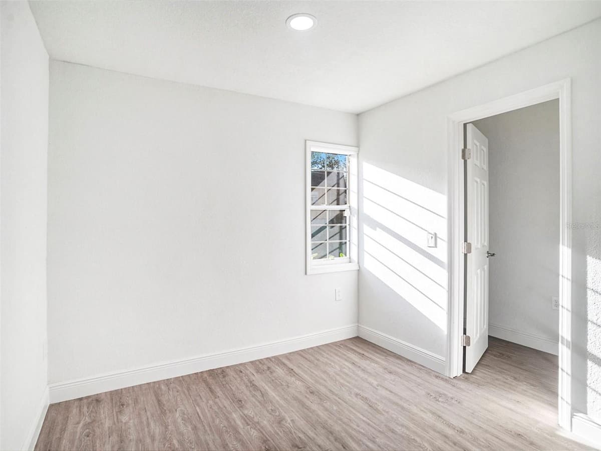 5136 COLBERT ROAD — photo 16 of 28