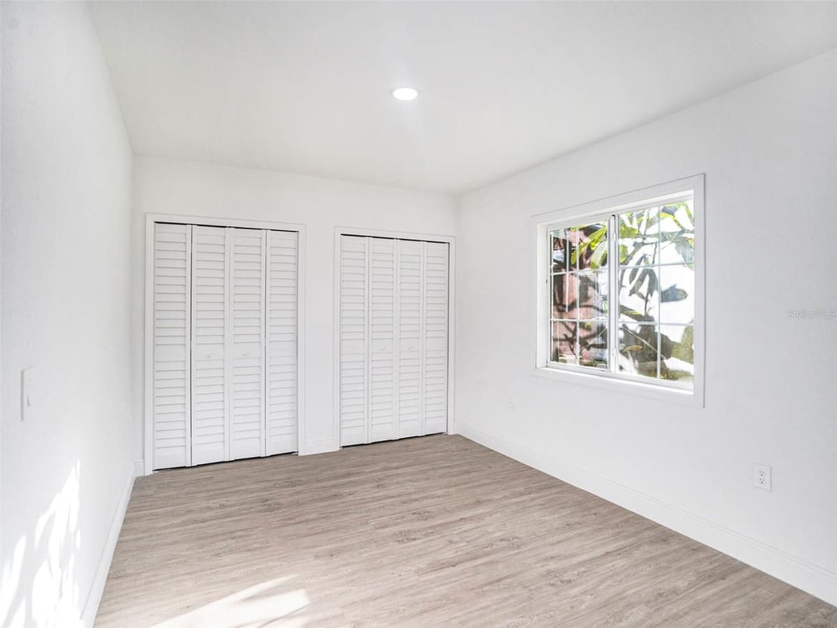 5136 COLBERT ROAD — photo 15 of 28