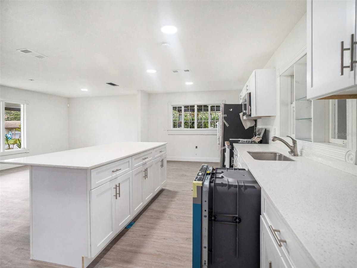 5136 COLBERT ROAD — photo 7 of 28