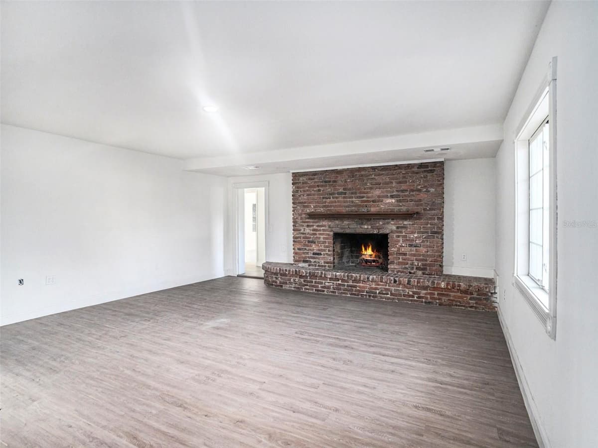 5136 COLBERT ROAD — photo 8 of 28