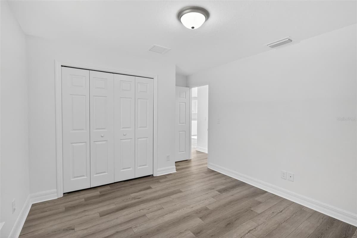 11145 2ND AVE — photo 9 of 9