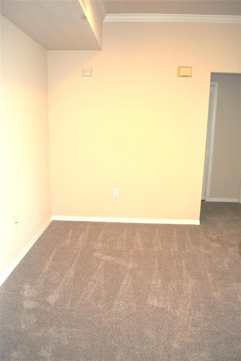5701 SOLDIER CIRCLE — photo 17 of 60
