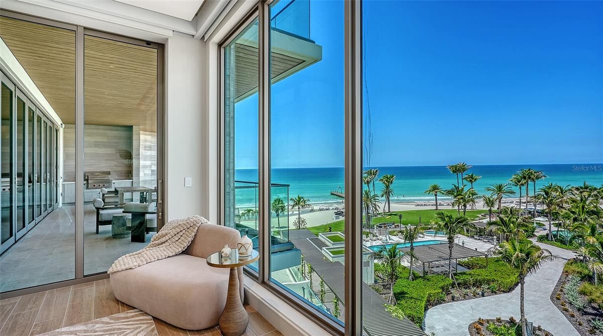 1561 GULF OF MEXICO DRIVE — photo 34 of 71