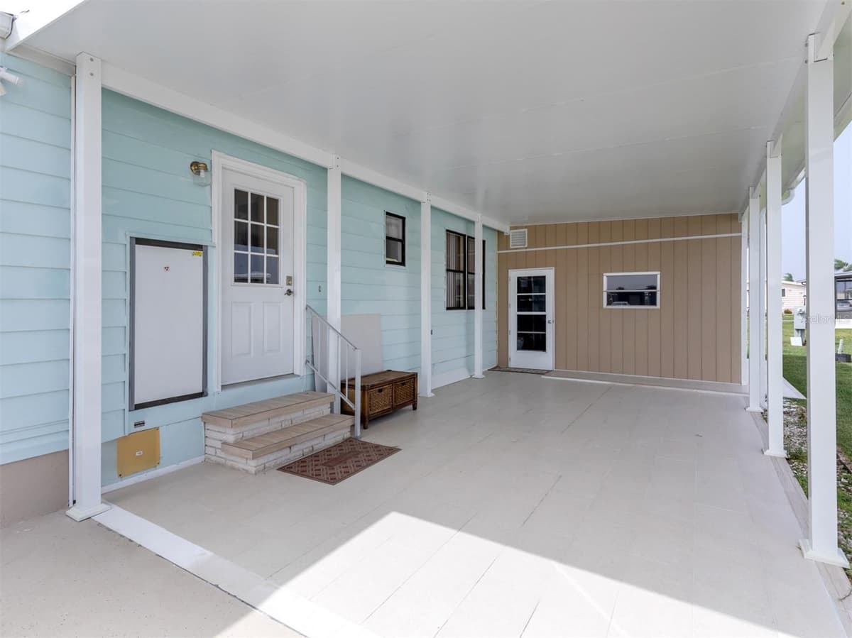 628 LA JOLLA CIRCLE — photo 6 of 24