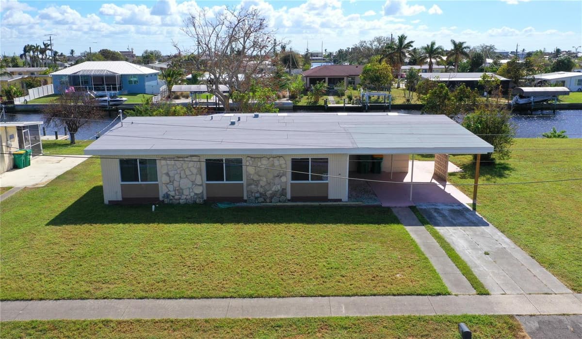 554 LINDLEY TERRACE — photo 1 of 57