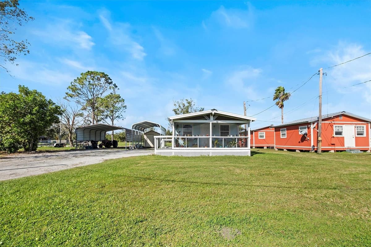 3364 MARINA PARKWAY — photo 25 of 56