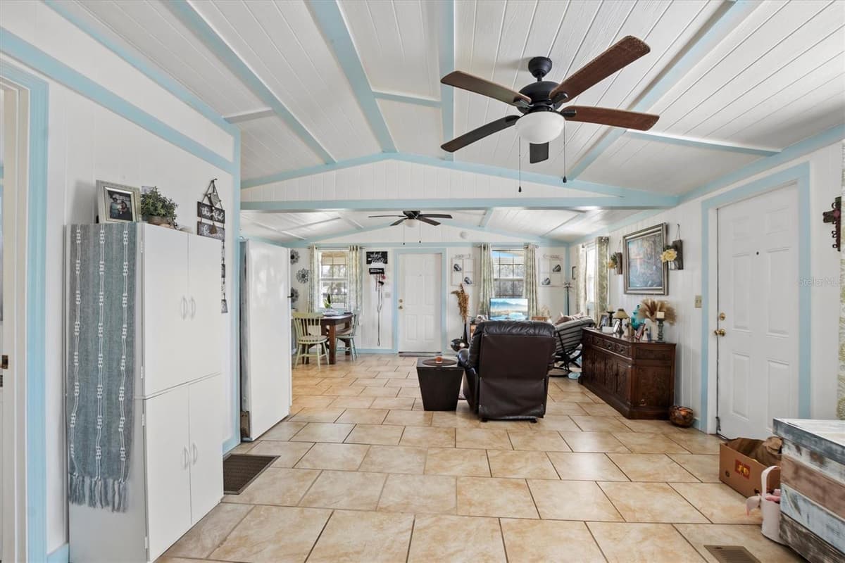 3364 MARINA PARKWAY — photo 37 of 56