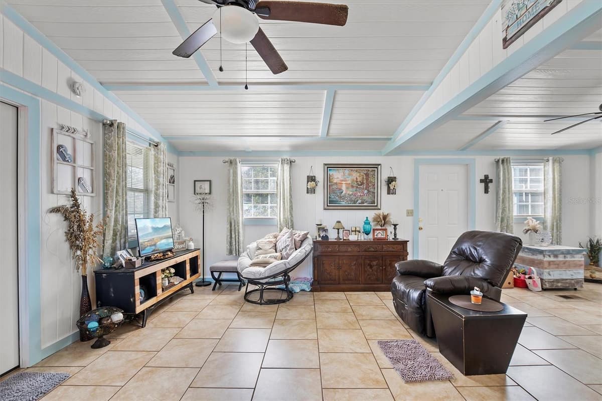 3364 MARINA PARKWAY — photo 35 of 56