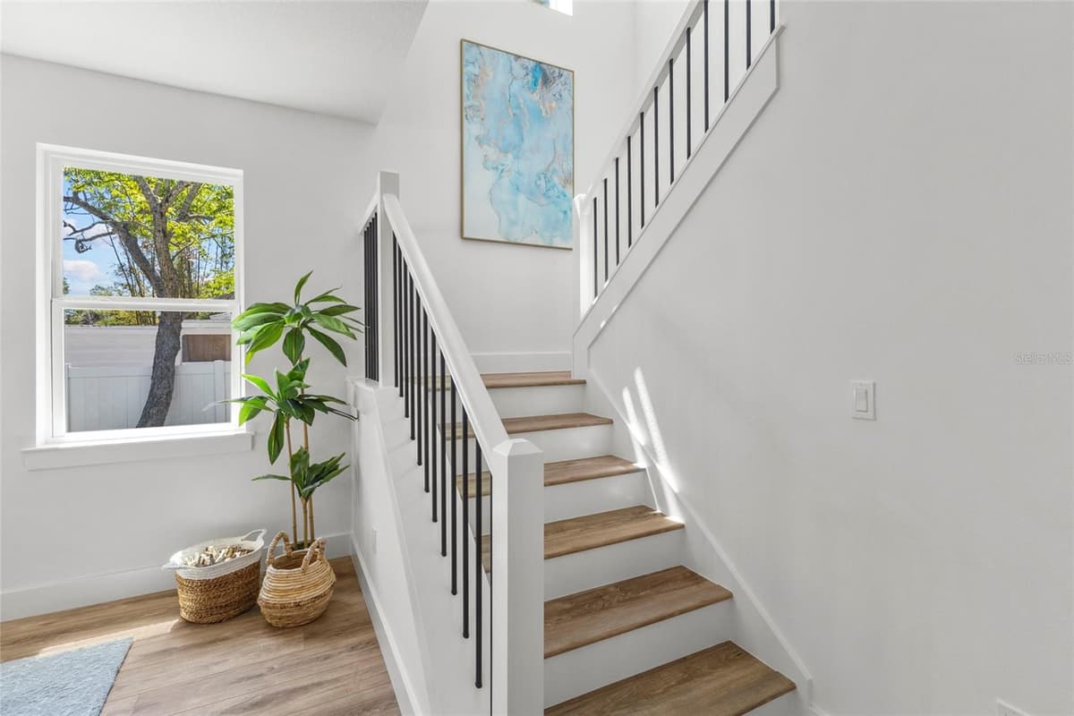217 SHADE AVENUE — photo 32 of 61