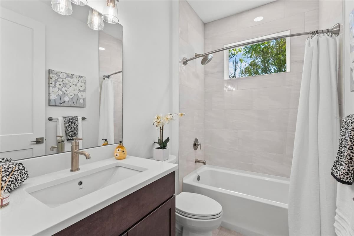 217 SHADE AVENUE — photo 30 of 61