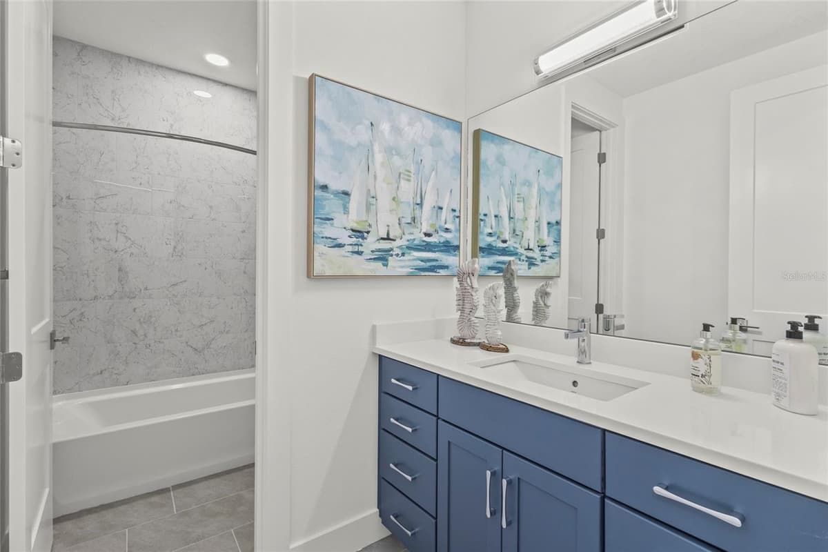 217 SHADE AVENUE — photo 37 of 61