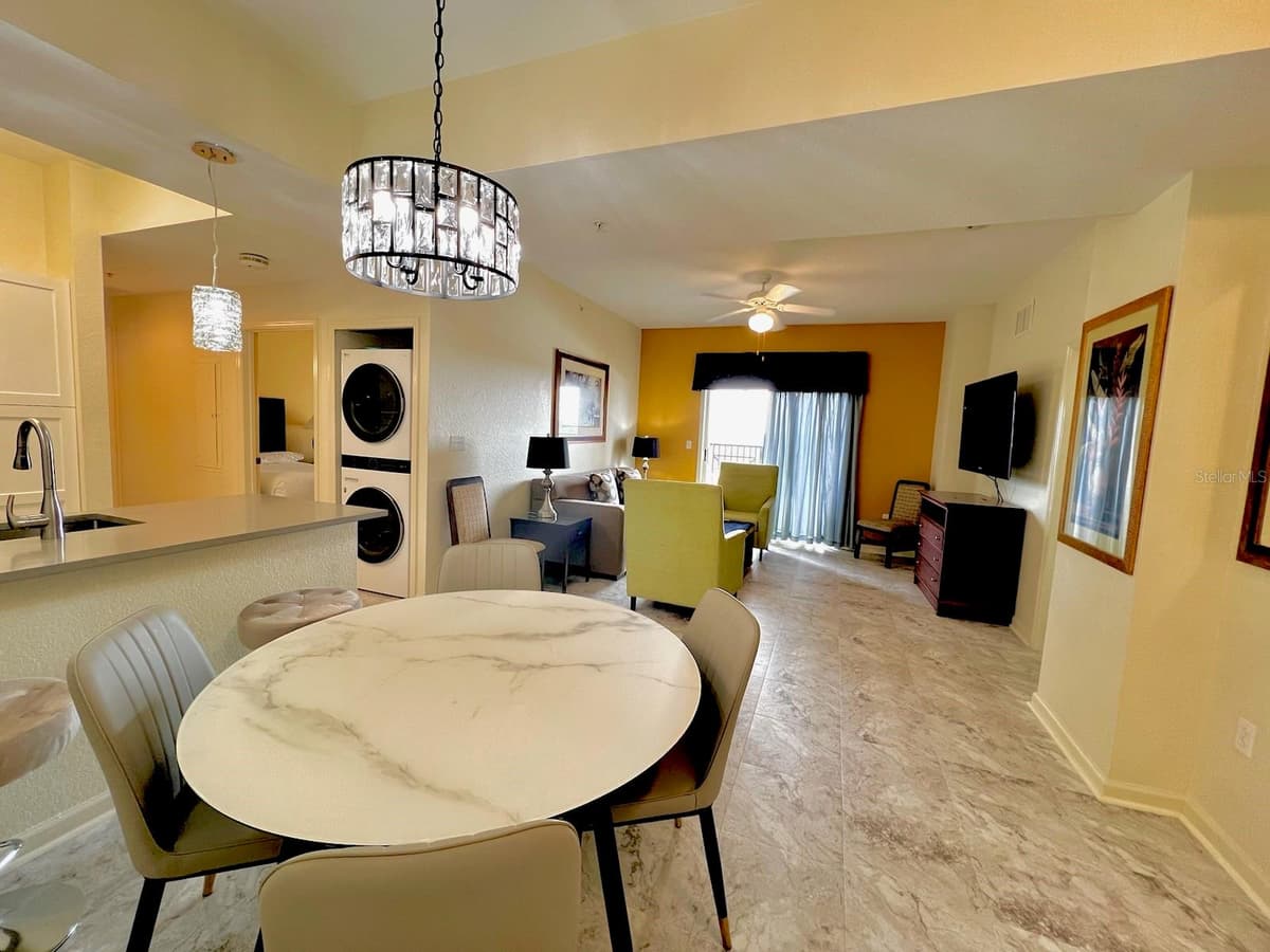 8000 POINCIANA BOULEVARD — photo 4 of 33