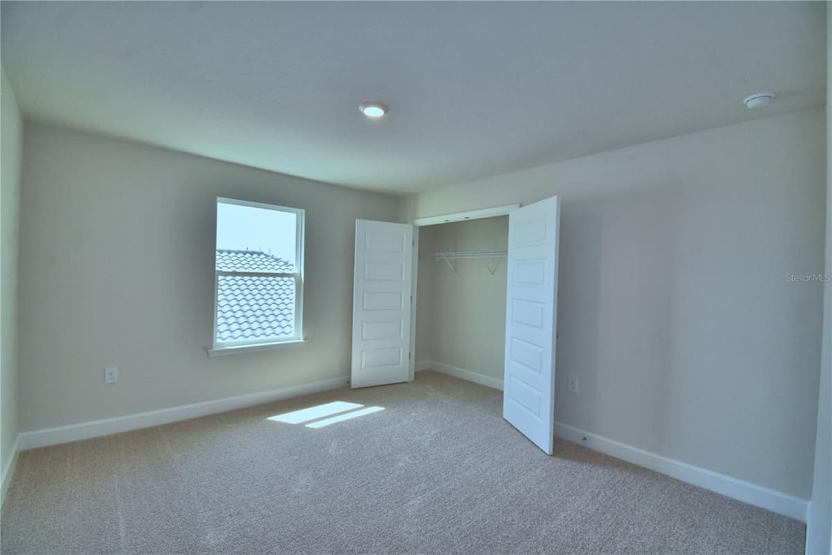 4694 GRANDVIEW GLEN DRIVE — photo 25 of 71