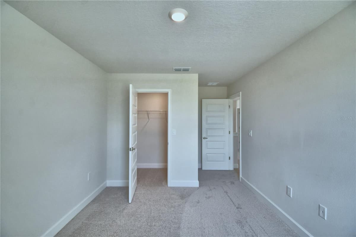 4694 GRANDVIEW GLEN DRIVE — photo 35 of 71