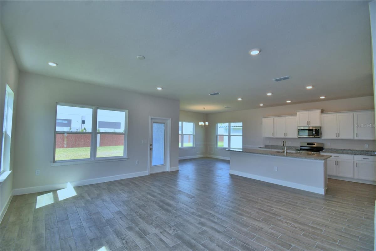 4694 GRANDVIEW GLEN DRIVE — photo 18 of 71