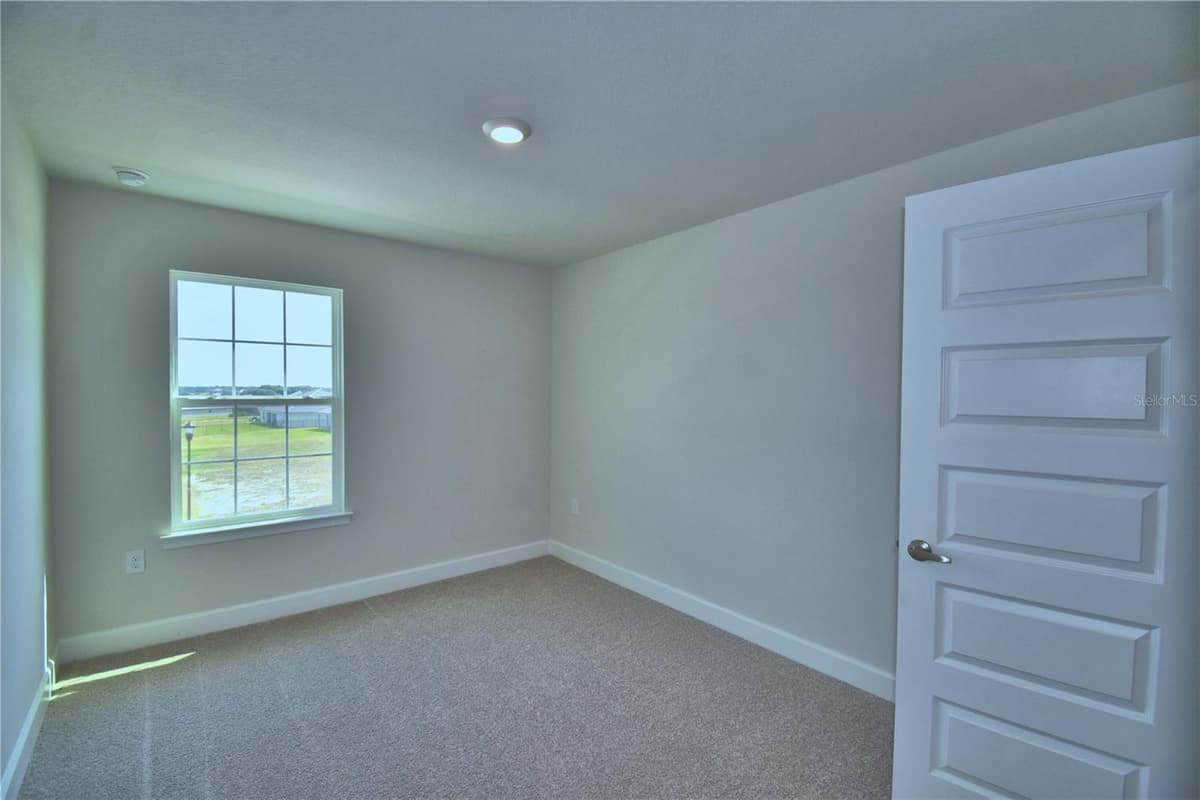 4694 GRANDVIEW GLEN DRIVE — photo 34 of 71