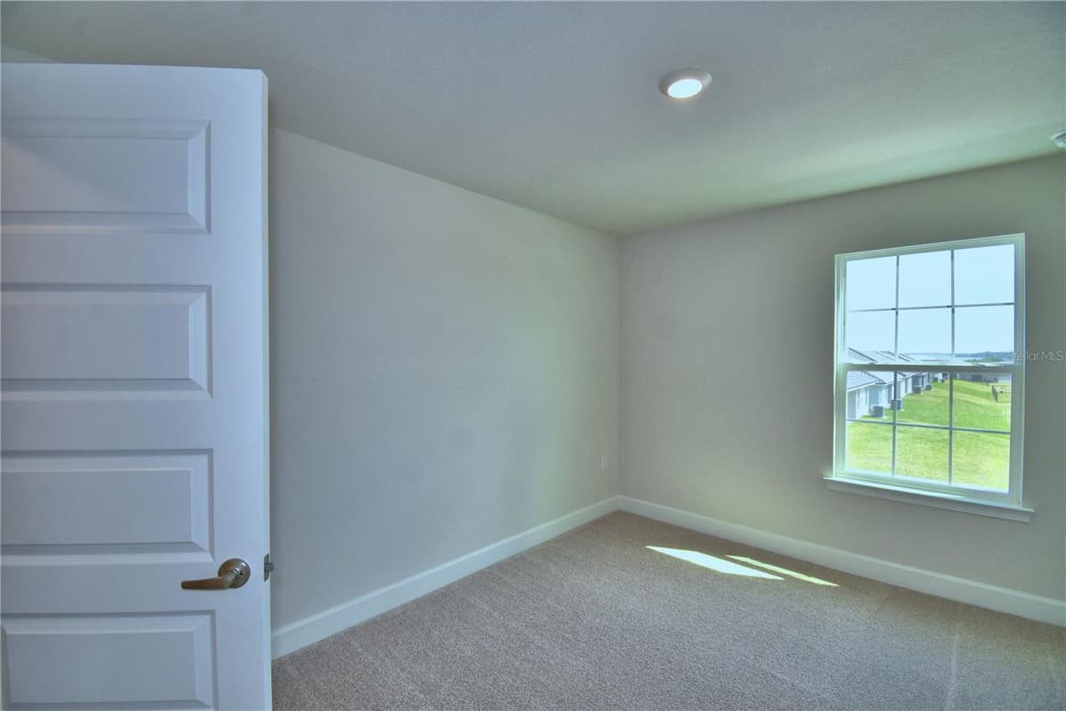 4694 GRANDVIEW GLEN DRIVE — photo 37 of 71
